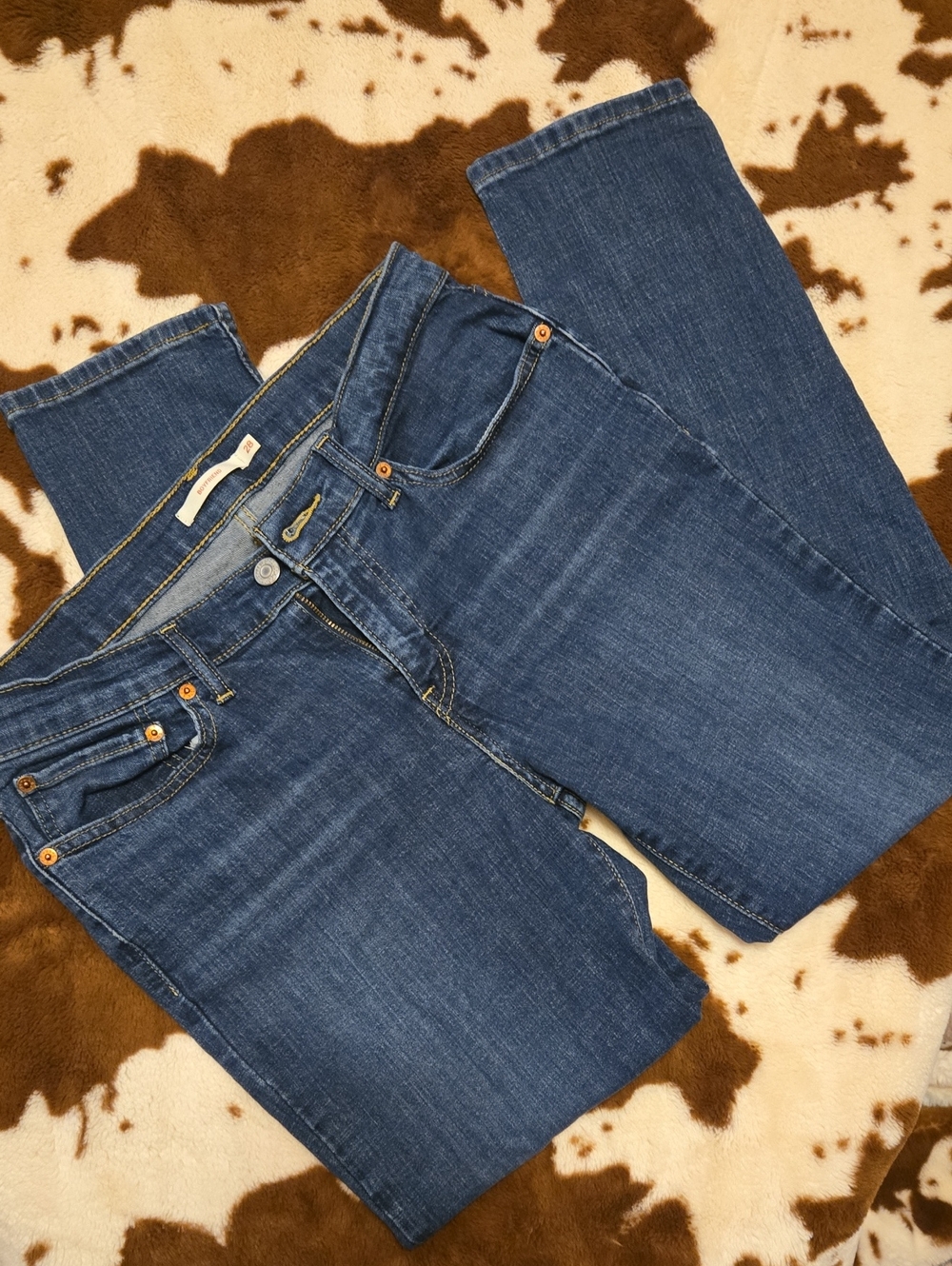 Levi's Women's Medium Blue Straight Leg Jeans